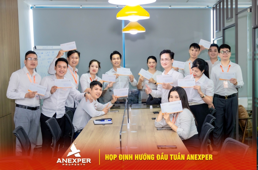 Vì sao buổi họp định hướng đầu tuần tại Anexper trở thành hoạt động không thể thiếu của đội ngũ?